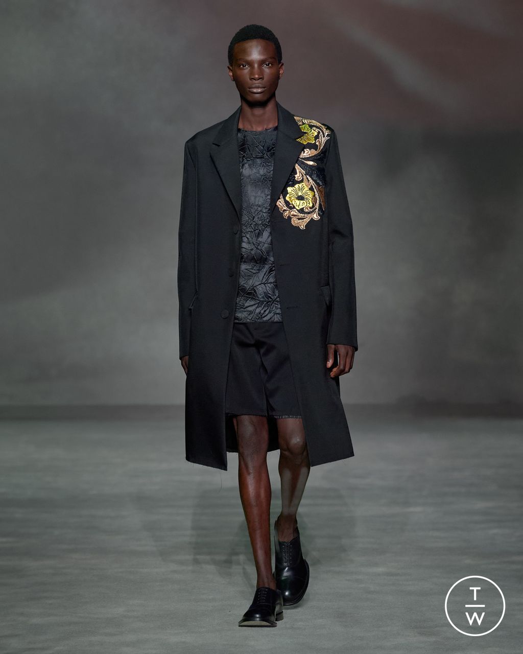 Fashion Week Paris Spring/Summer 2023 look 43 from the Lanvin collection 女装