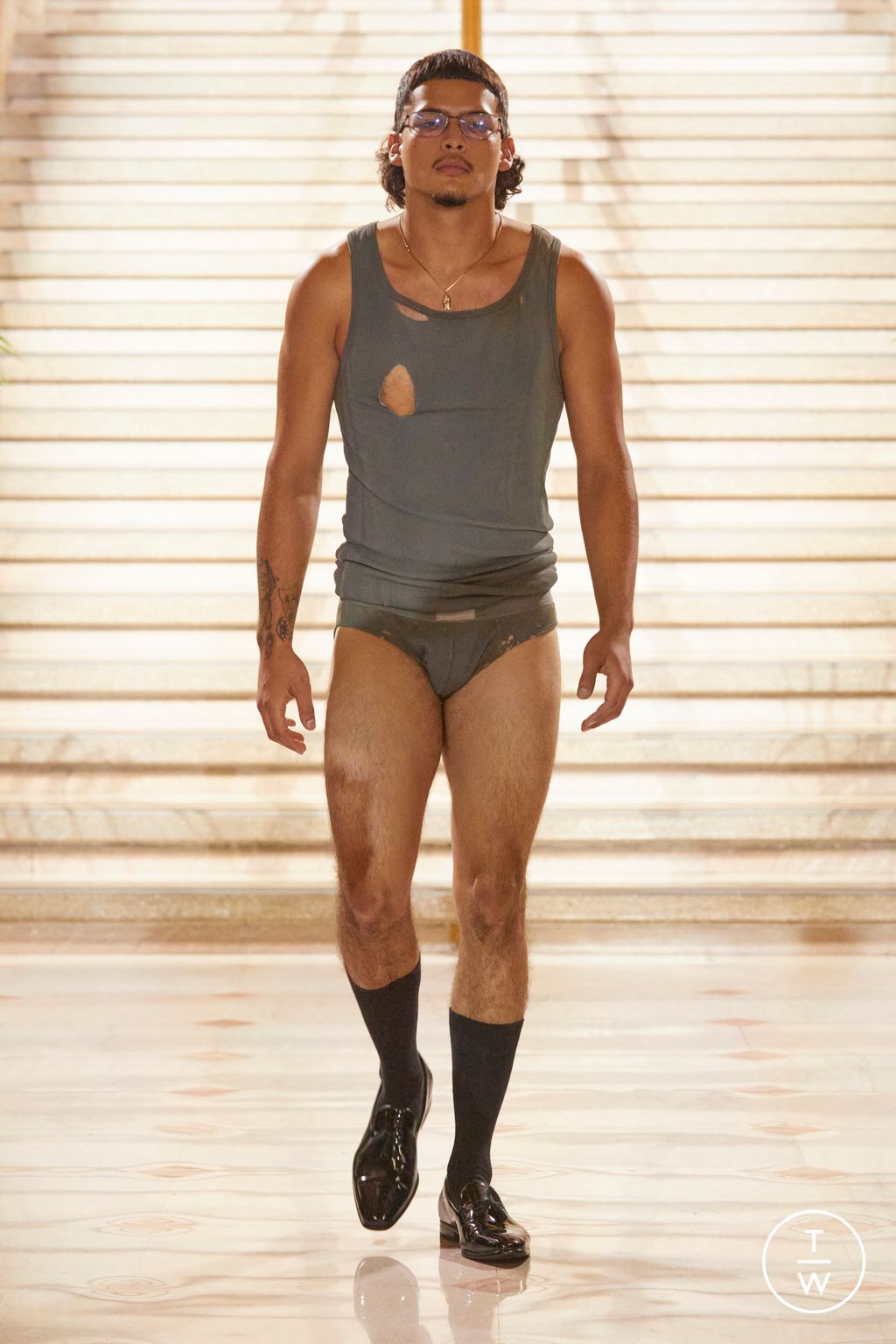 Fashion Week New York Spring/Summer 2024 look 44 de la collection Willy Chavarria menswear
