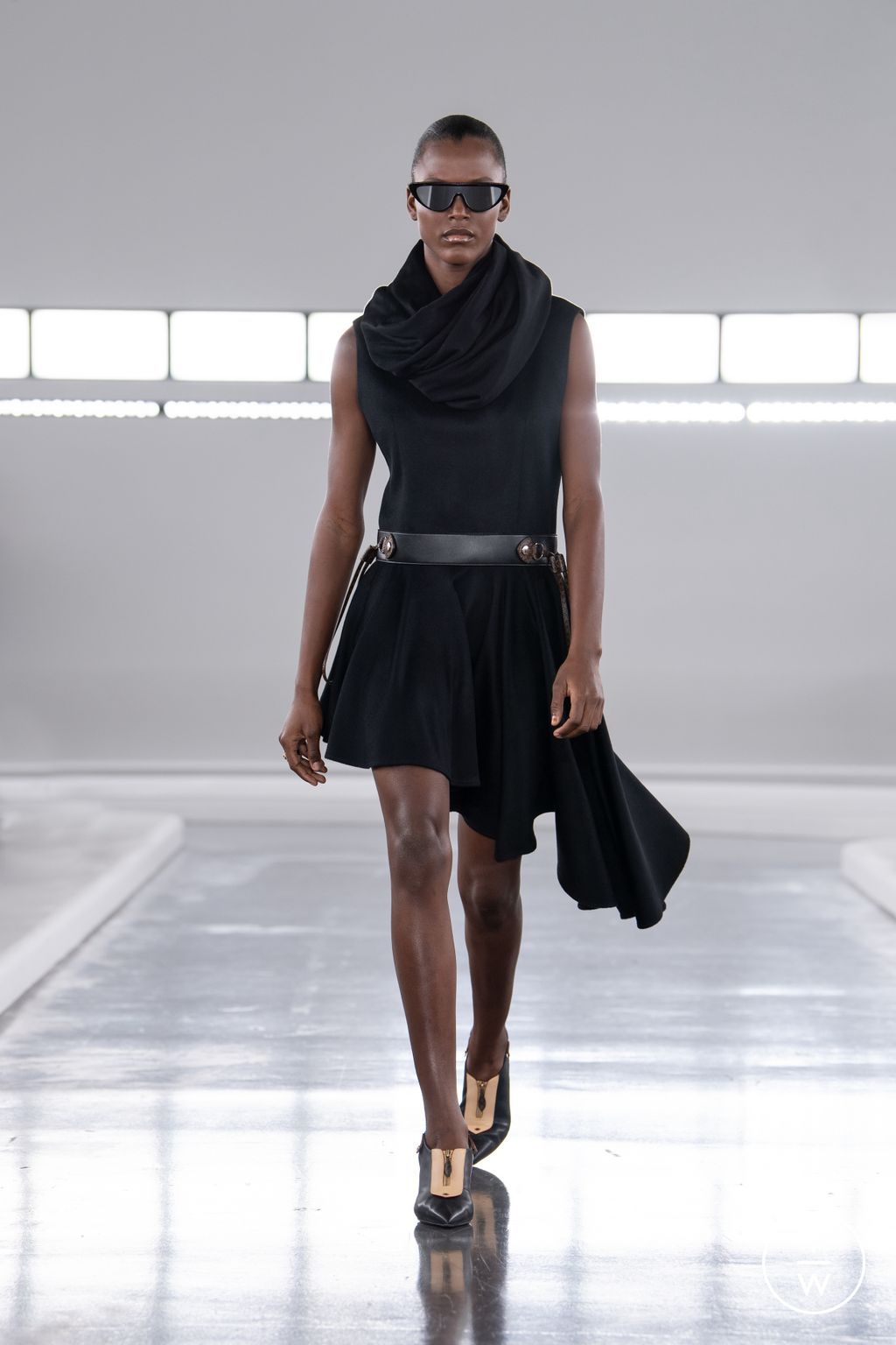 Fashion Week Paris Pre-Fall 2024 look 44 de la collection Louis Vuitton womenswear