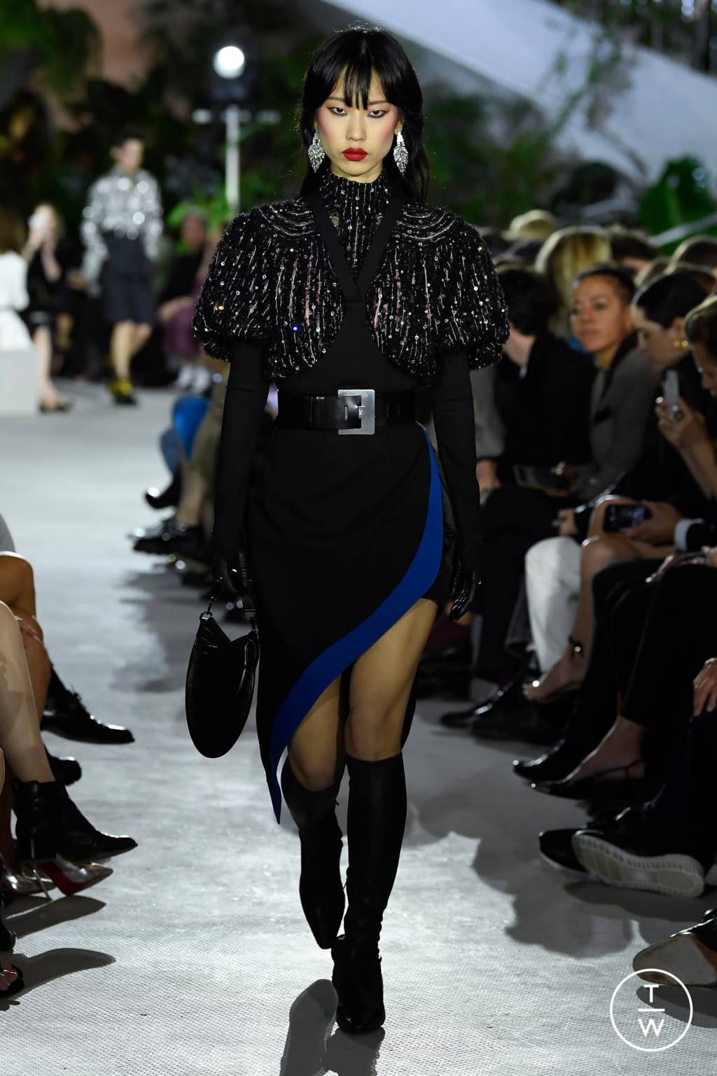 Fashion Week Paris Resort 2020 look 44 from the Louis Vuitton collection womenswear