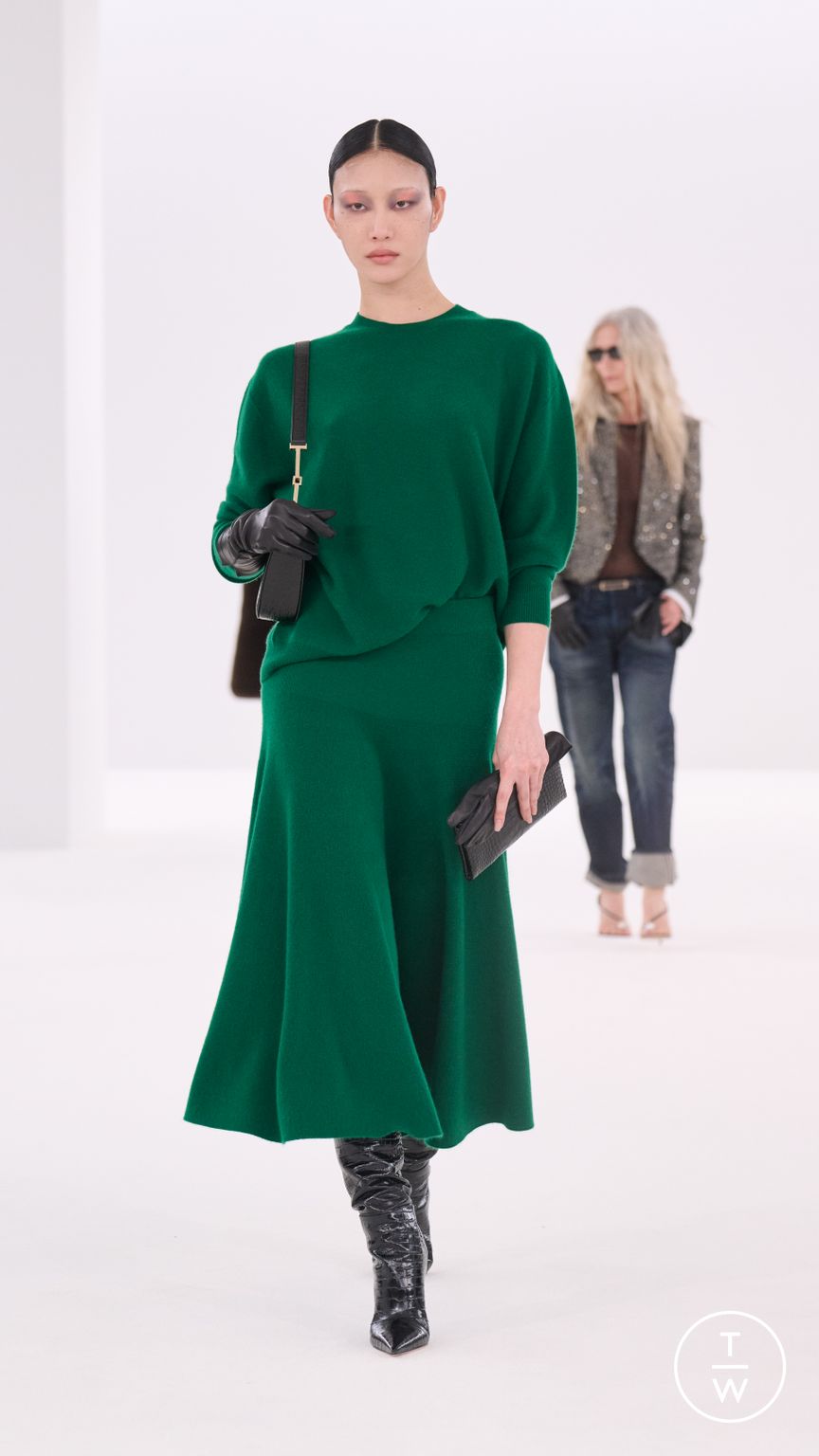 Fashion Week Paris Fall/Winter 2026 look 43 from the Tom Ford collection womenswear