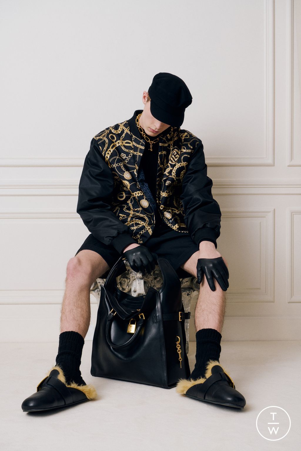 Fashion Week Paris Pre-Fall 2025 look 46 de la collection Balmain menswear