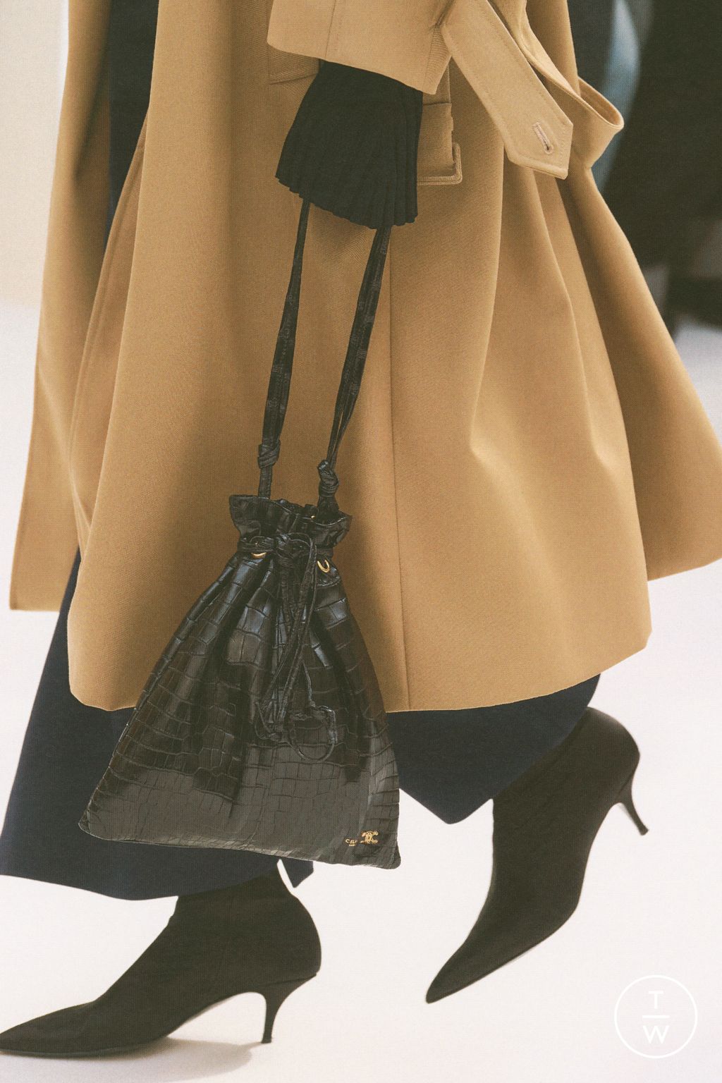 Fashion Week Paris Fall/Winter 2026 look 63 from the Celine collection womenswear accessories
