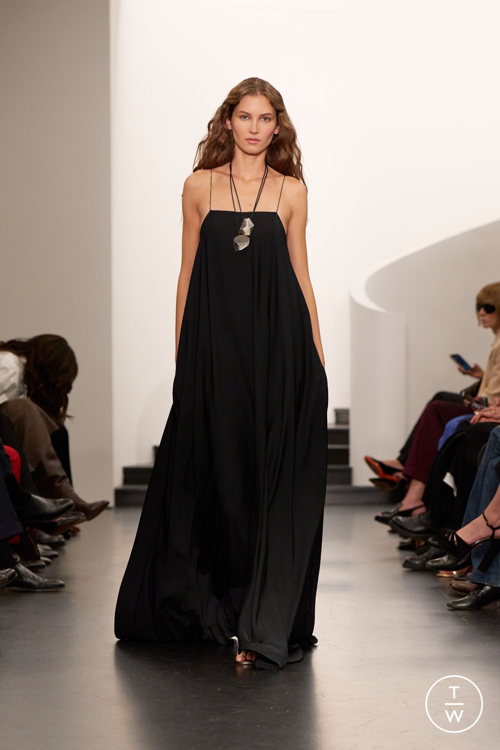 Fashion Week New York Spring/Summer 2026 look 48 from the Ralph Lauren collection womenswear