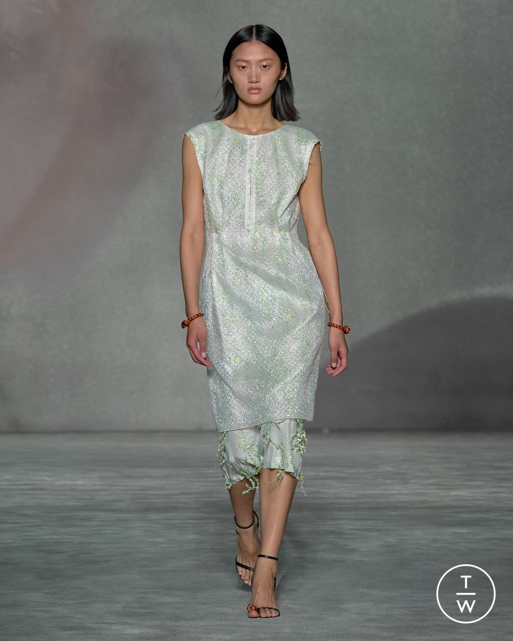 Fashion Week Paris Spring/Summer 2023 look 49 from the Lanvin collection 女装