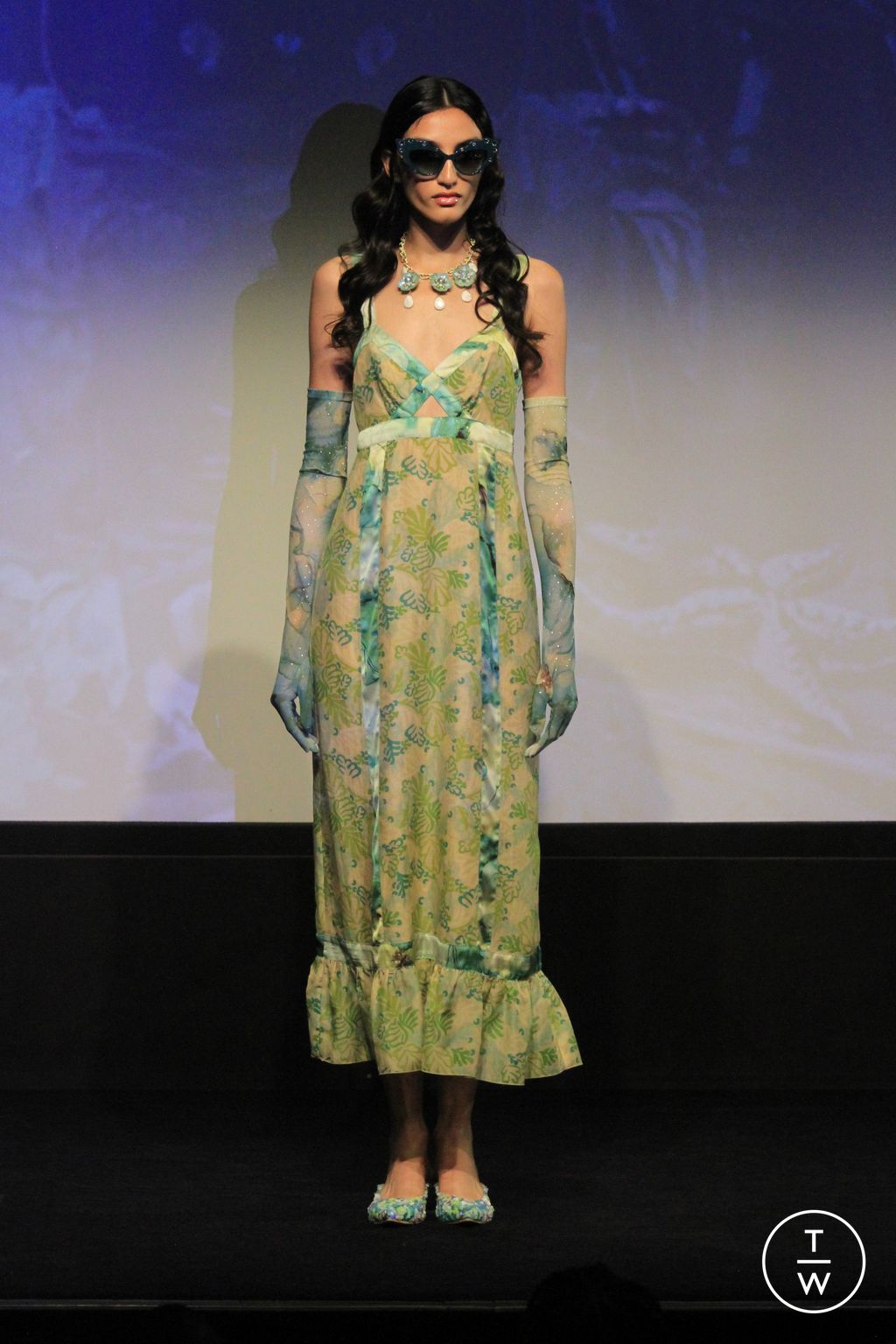 Fashion Week New York Spring/Summer 2024 look 4 from the Anna Sui collection womenswear