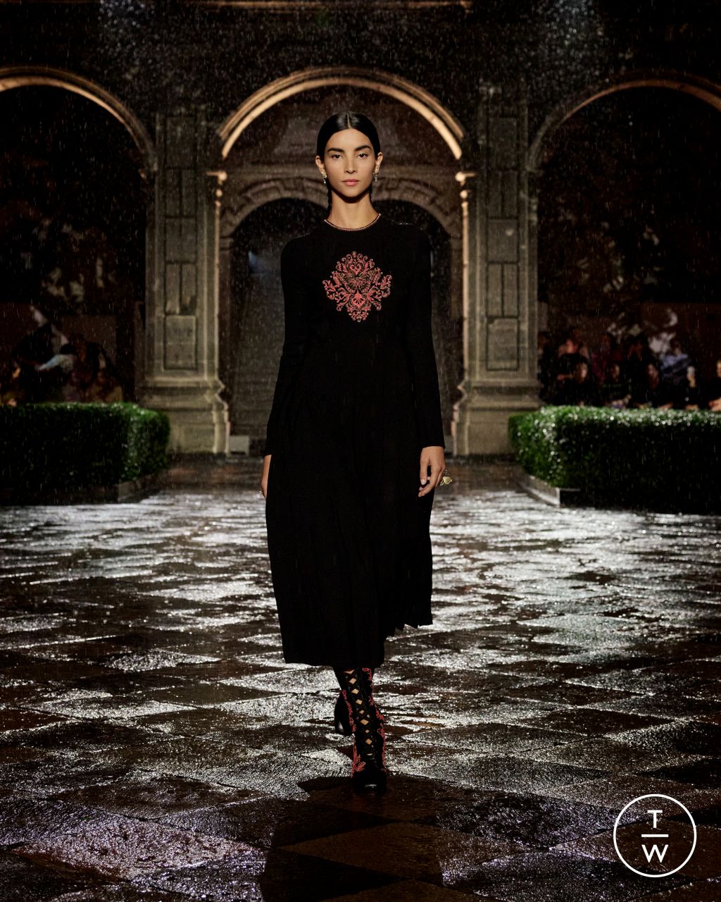 Fashion Week Paris Resort 2024 look 5 de la collection Christian Dior womenswear