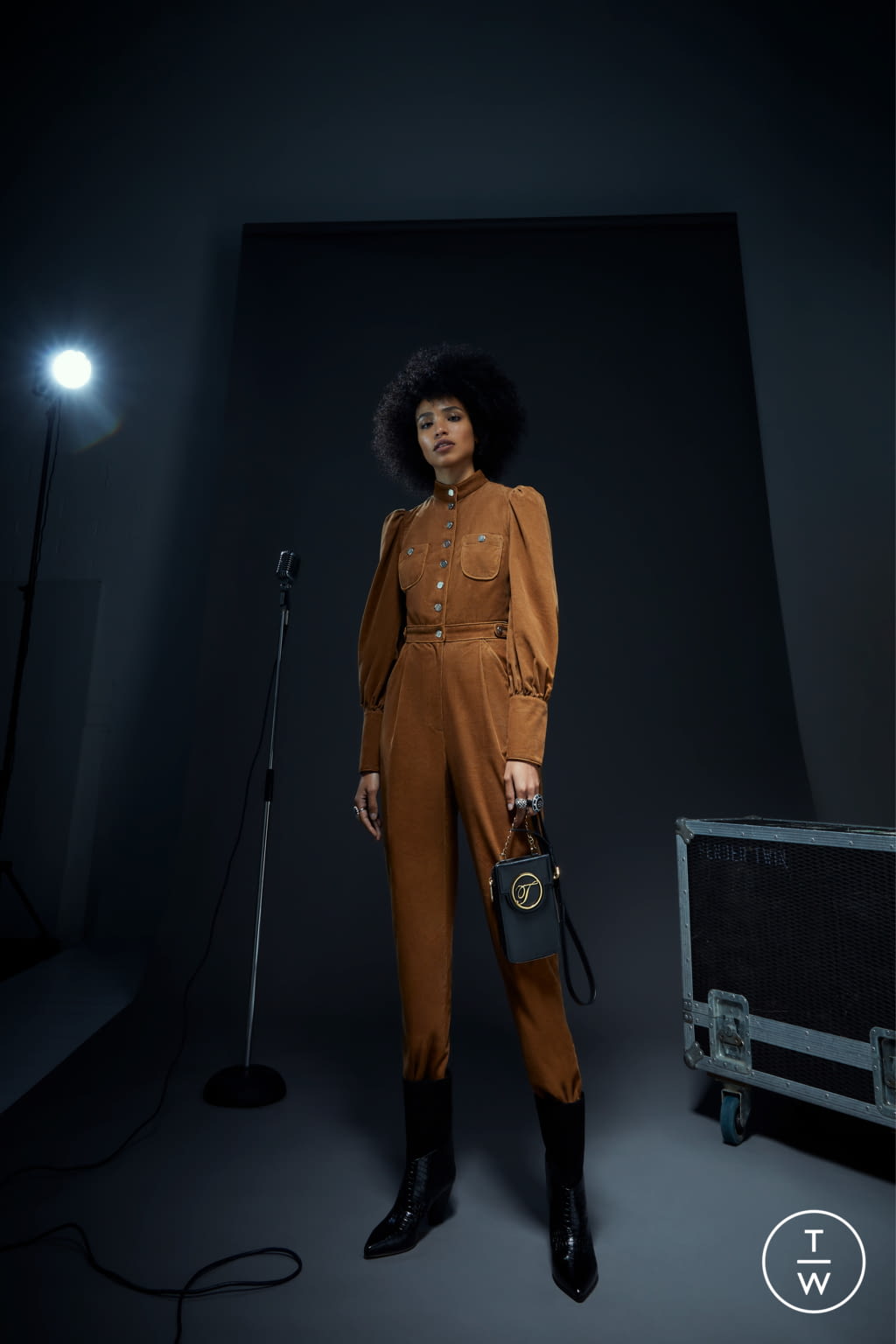 Fashion Week London Fall/Winter 2021 look 5 from the Temperley London collection womenswear