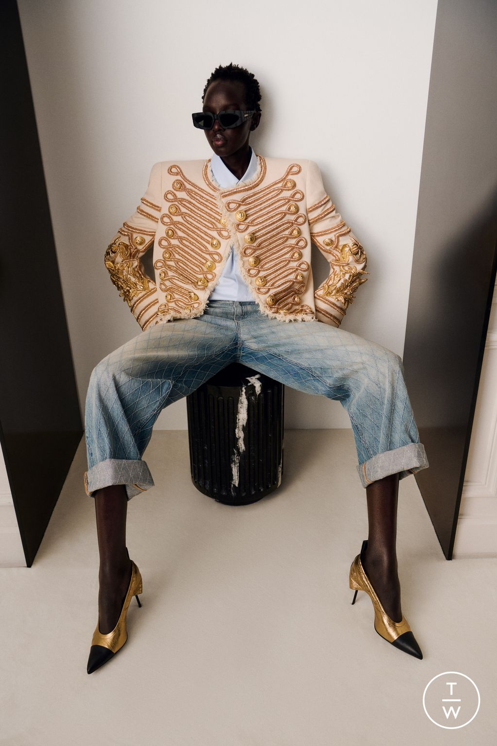 Fashion Week Paris Pre-Fall 2025 look 46 from the Balmain collection womenswear