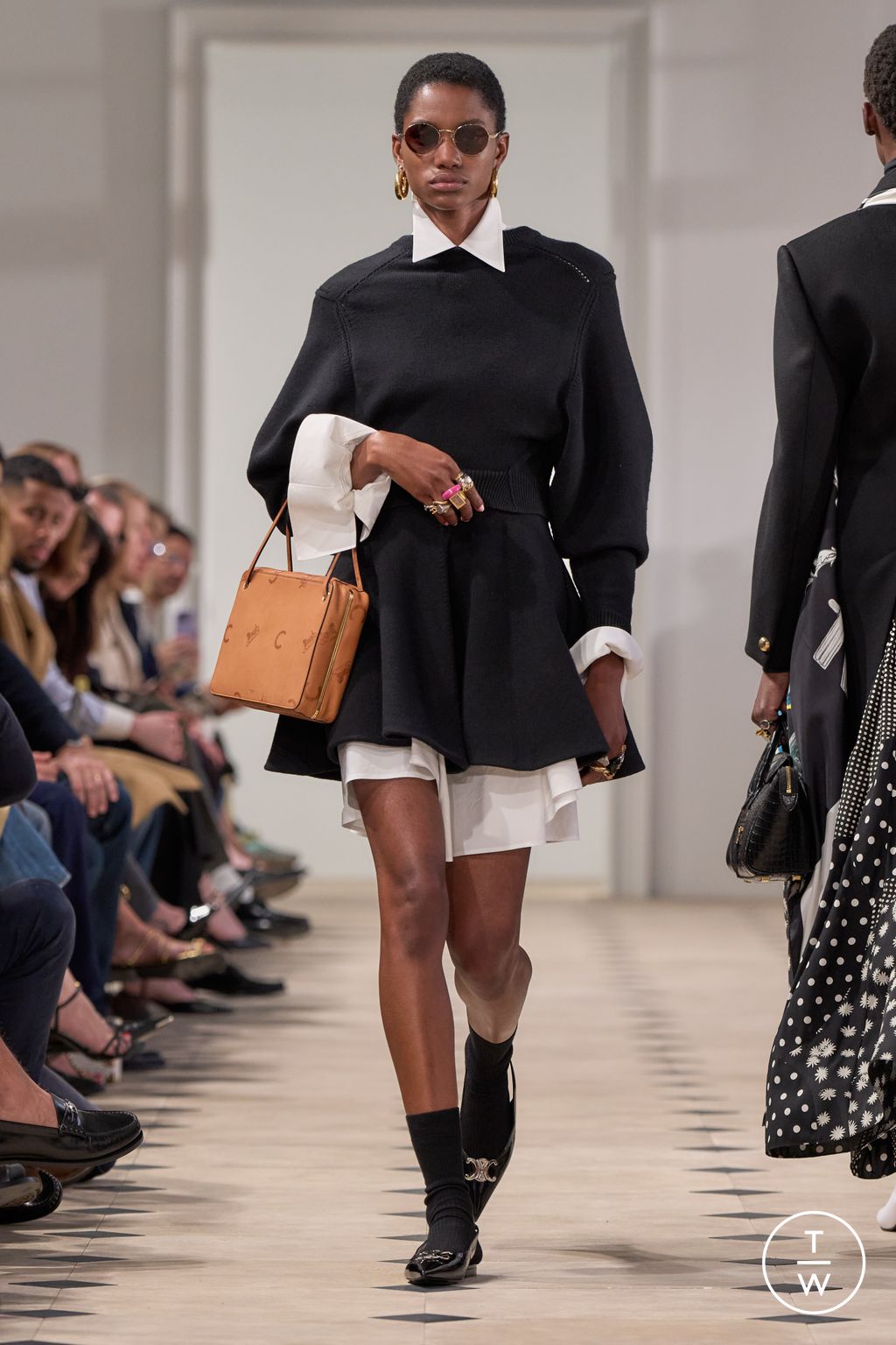 Fashion Week Paris Spring/Summer 2026 look 51 from the Celine collection menswear