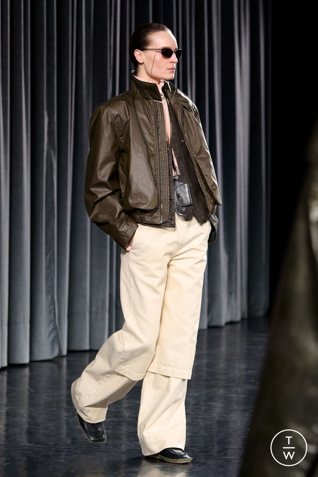 Fashion Week Paris Fall/Winter 2026 look 51 de la collection Lemaire menswear