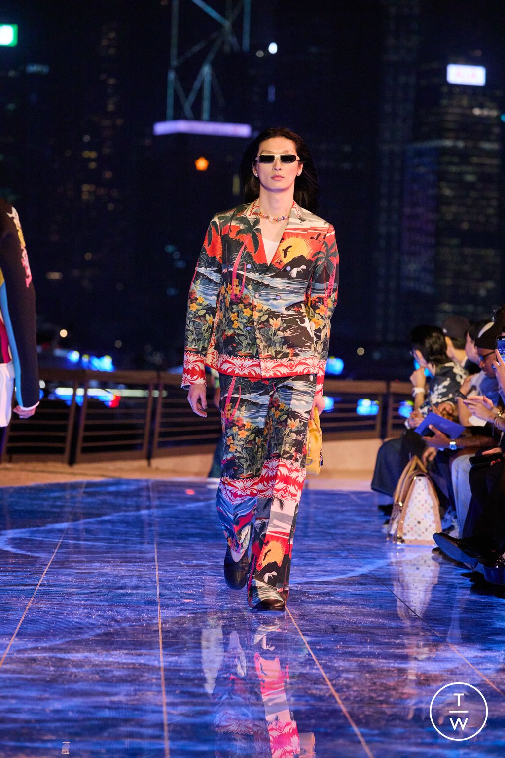Fashion Week Paris Pre-Fall 2024 look 54 de la collection Louis Vuitton menswear
