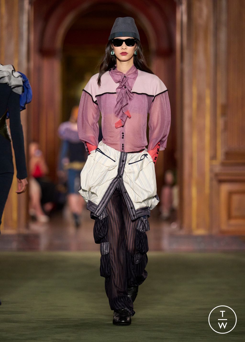 Fashion Week Paris Resort 2027 look 54 from the Louis Vuitton collection womenswear