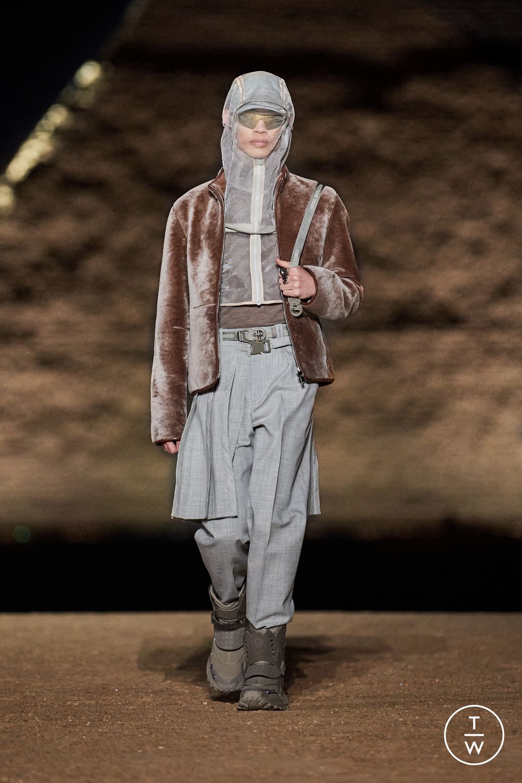 Fashion Week Paris Pre-Fall 2023 look 57 from the Dior Men collection 男装