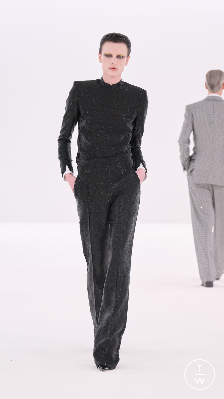 Fashion Week Paris Fall/Winter 2026 look 55 from the Tom Ford collection womenswear