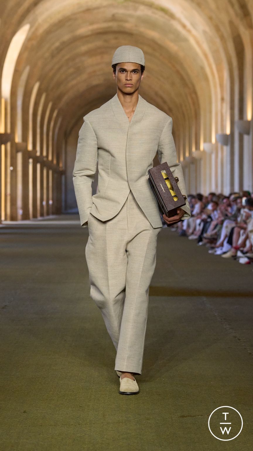 Fashion Week Paris Spring/Summer 2026 look 59 de la collection Jacquemus menswear