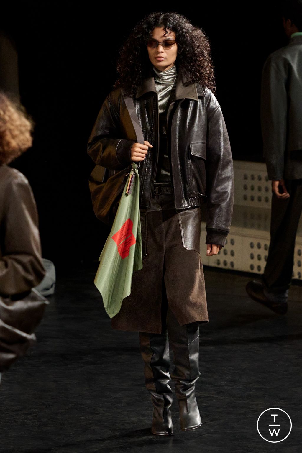 Fashion Week Paris Fall/Winter 2026 look 59 from the Lemaire collection menswear