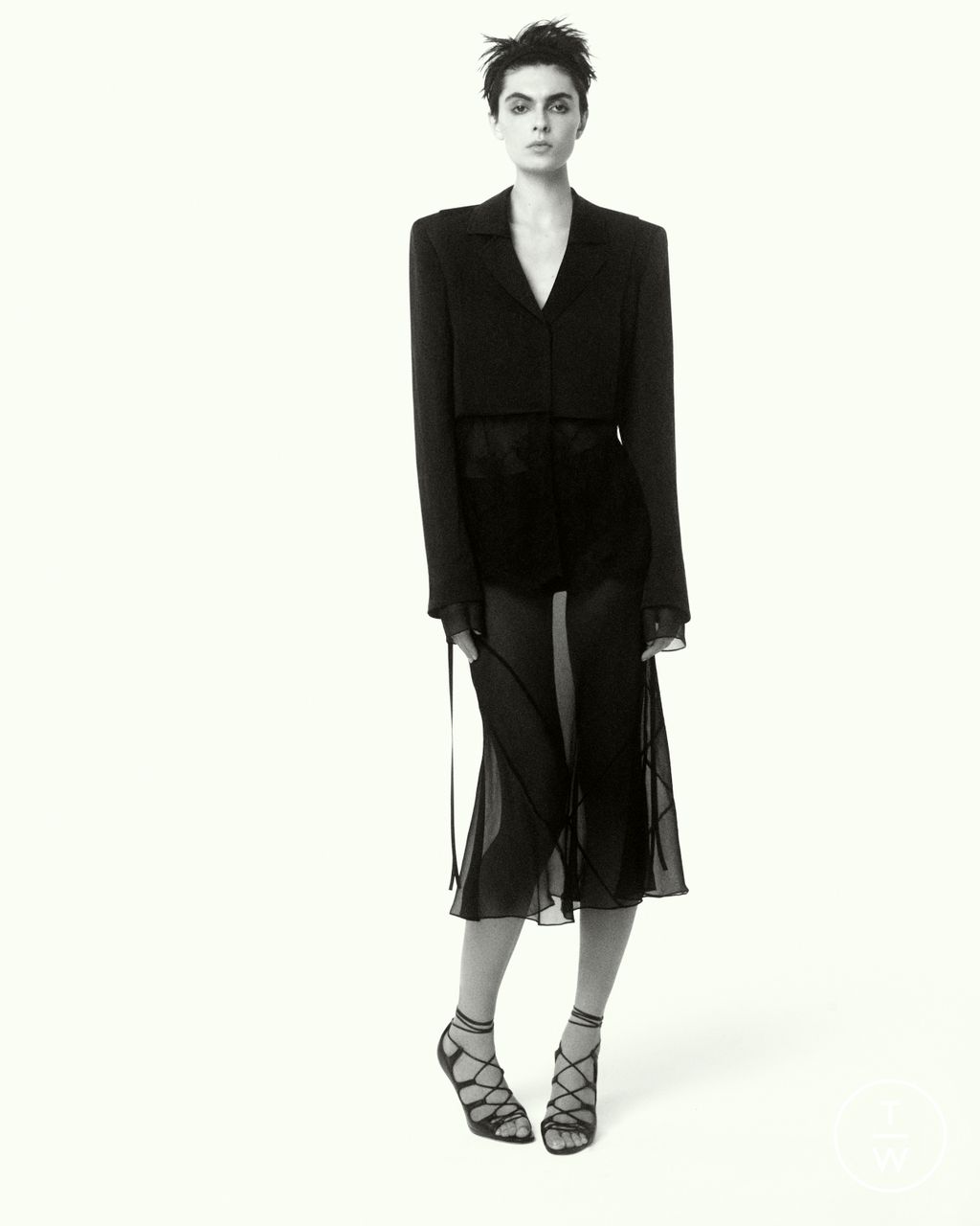 Fashion Week New York Pre-Fall 2023 look 5 from the Jason Wu collection womenswear