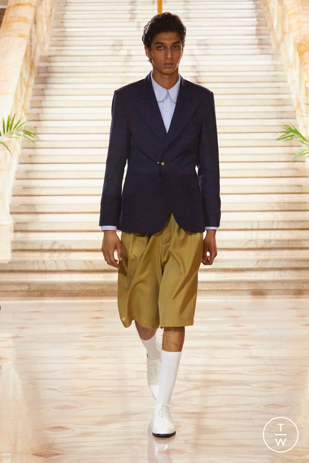 Fashion Week New York Spring/Summer 2024 look 6 from the Willy Chavarria collection menswear