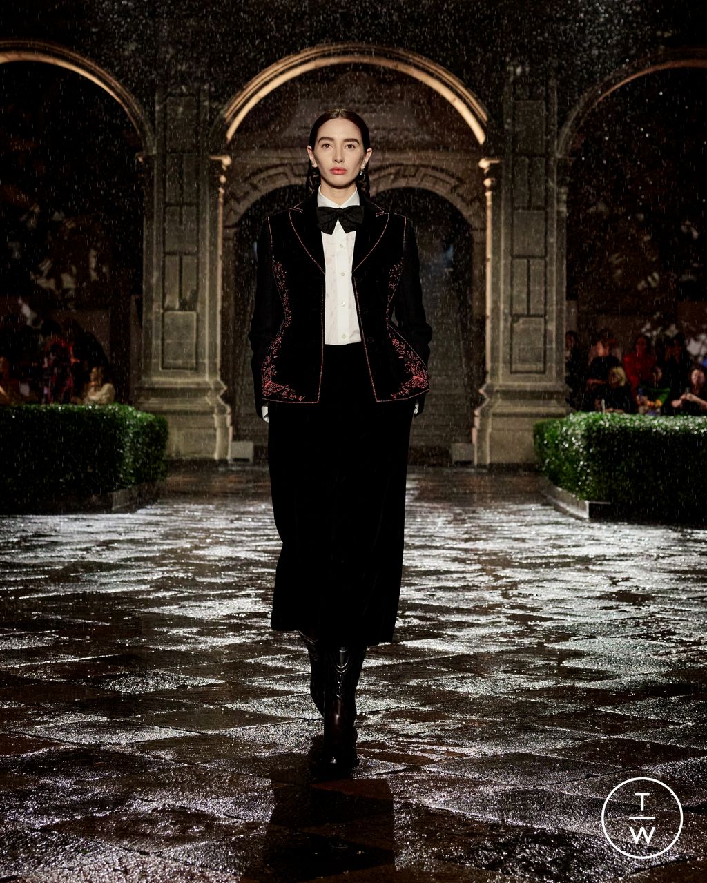 Fashion Week Paris Resort 2024 look 6 from the Christian Dior collection womenswear