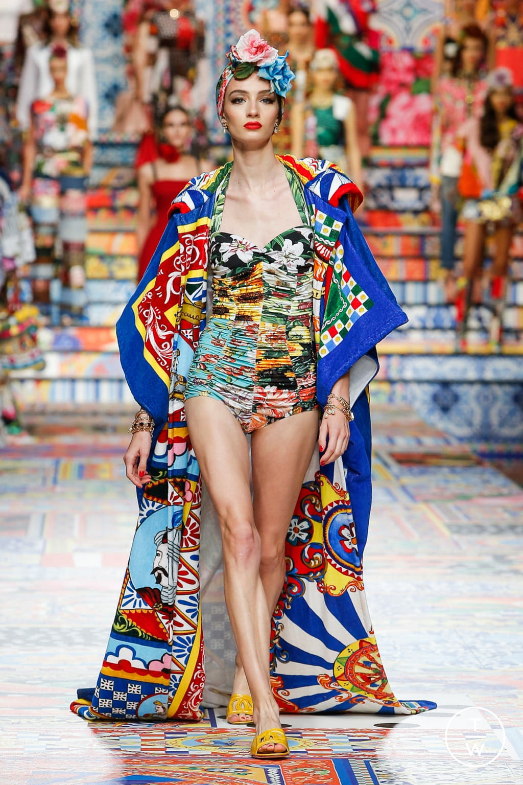 Fashion Week Milan Spring/Summer 2021 look 67 from the Dolce & Gabbana collection womenswear