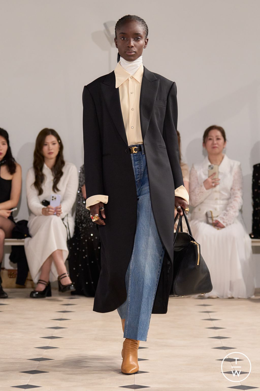 Fashion Week Paris Spring/Summer 2026 look 68 from the Celine collection menswear