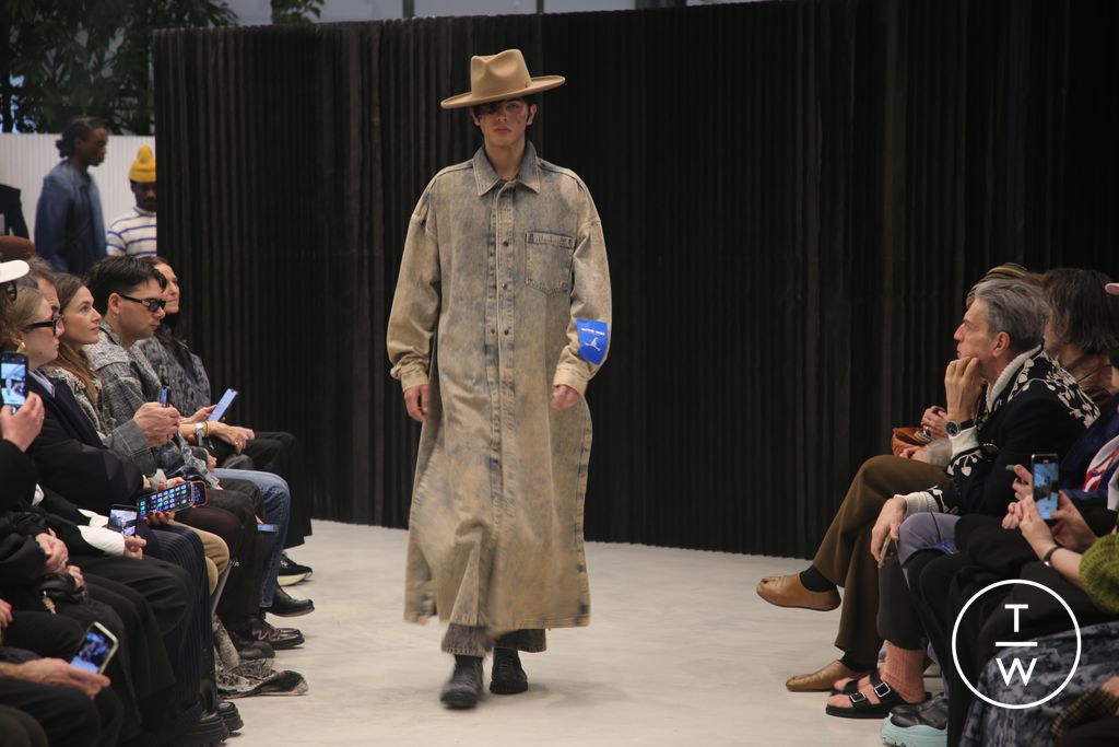 Fashion Week Milan Fall/Winter 2026 look 7 from the Victor Hart collection menswear
