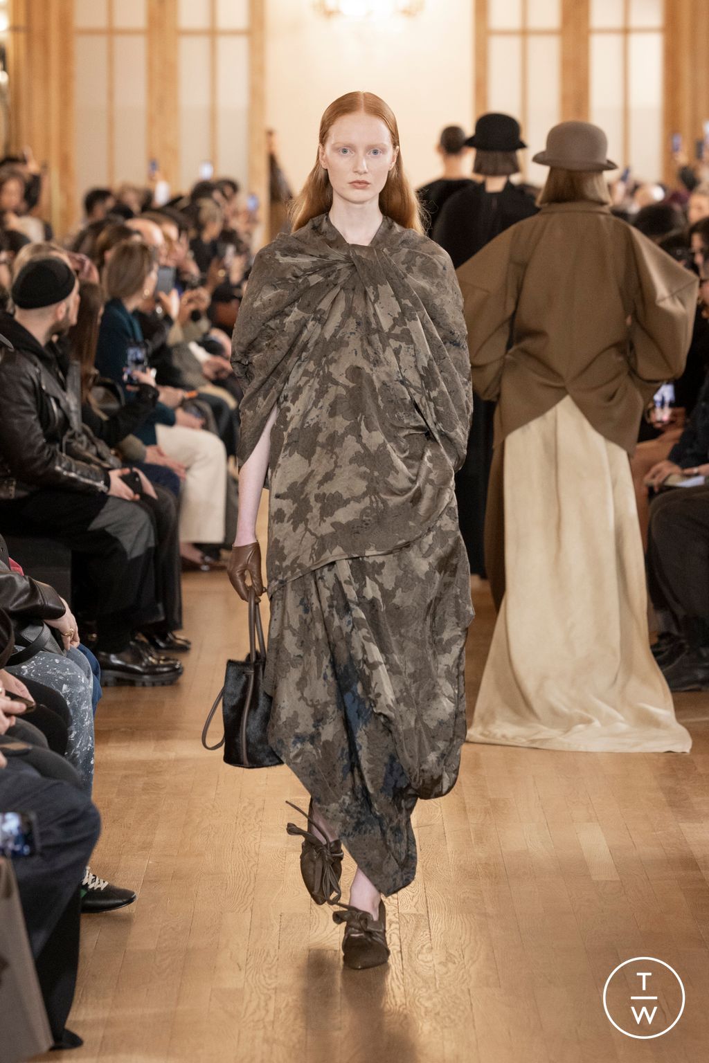 Fashion Week Paris Fall/Winter 2026 look 7 from the Uma Wang collection womenswear