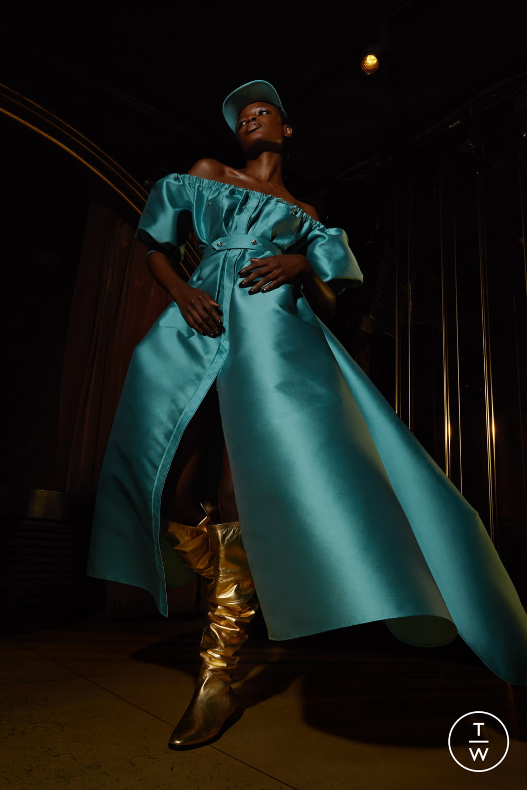 Fashion Week Paris Spring/Summer 2022 look 7 from the Alexis Mabille collection womenswear