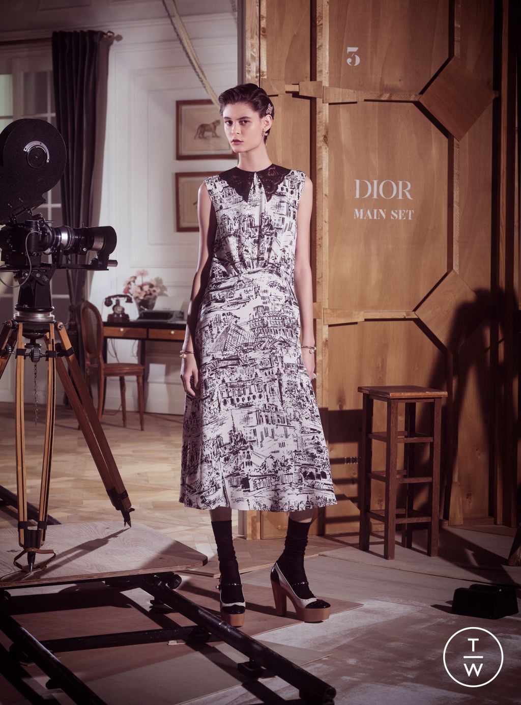 Fashion Week Paris Pre-Fall 2024 look 151 from the Christian Dior collection 女装