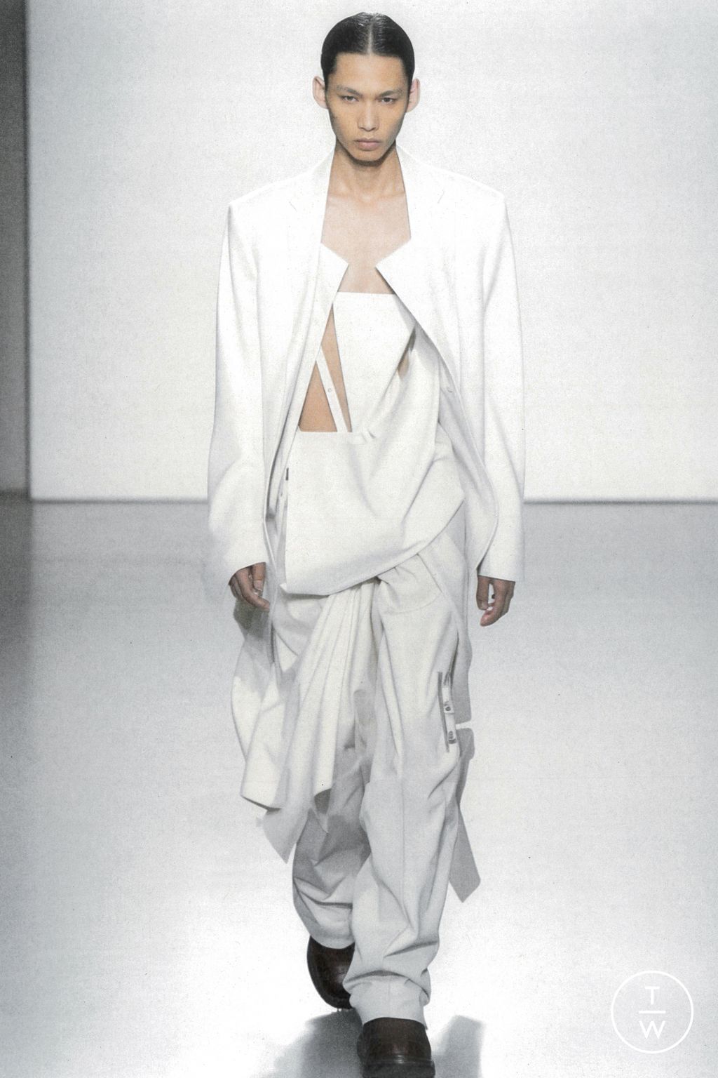 Fashion Week Paris Spring/Summer 2024 look 74 from the Heliot Emil collection womenswear