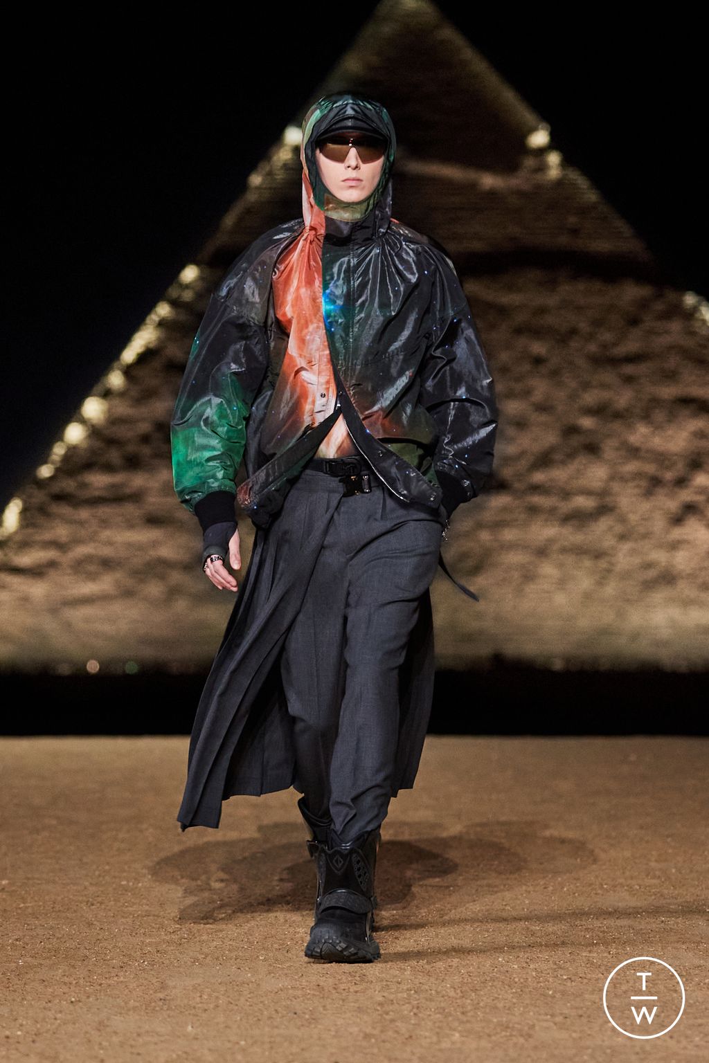 Fashion Week Paris Pre-Fall 2023 look 74 from the Dior Men collection 男装