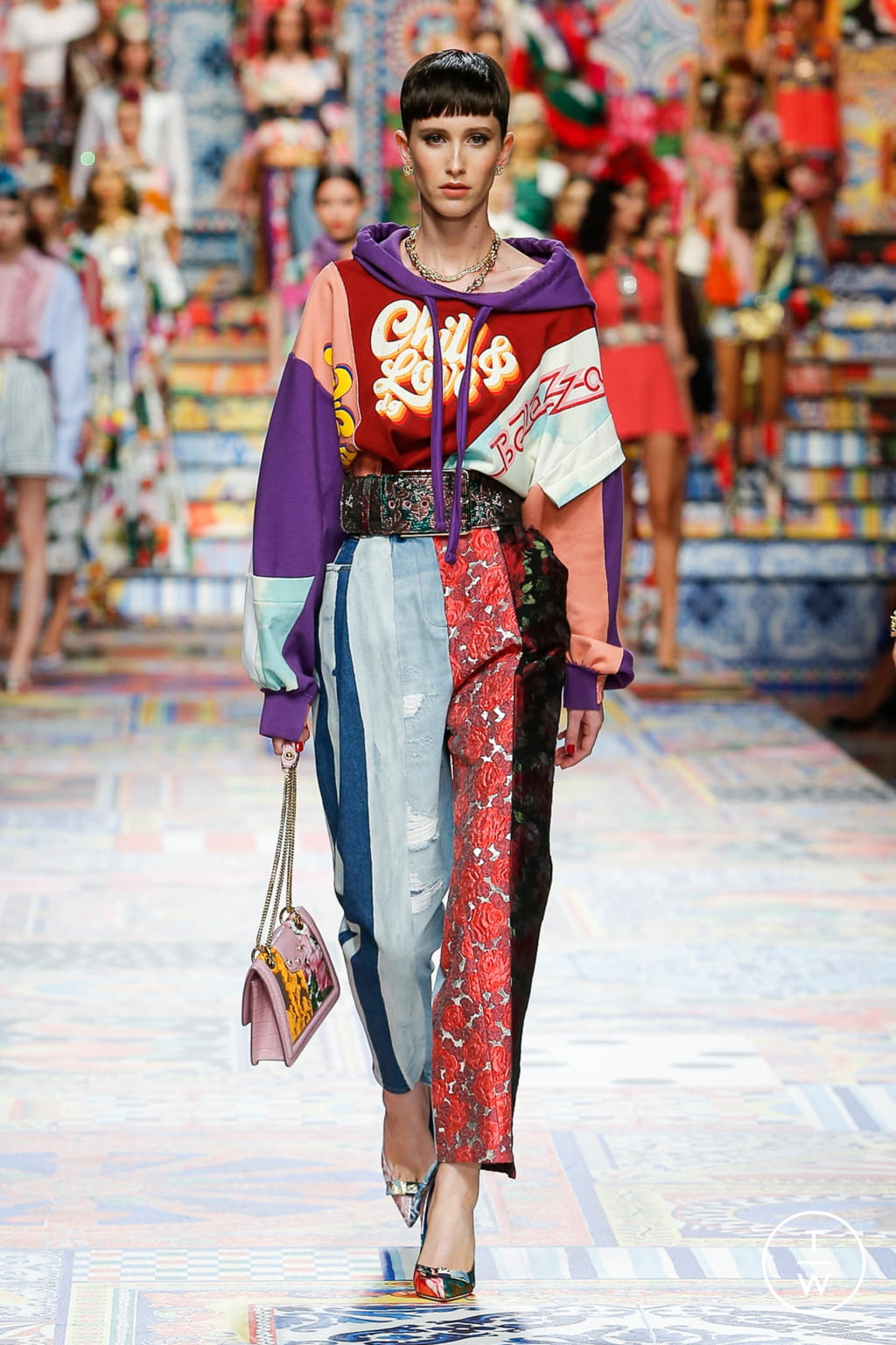 Fashion Week Milan Spring/Summer 2021 look 77 from the Dolce & Gabbana collection womenswear