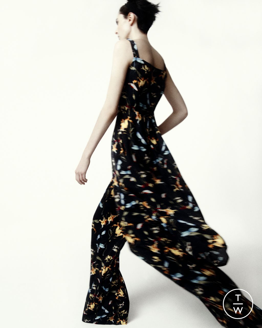 Fashion Week New York Pre-Fall 2023 look 7 de la collection Jason Wu womenswear