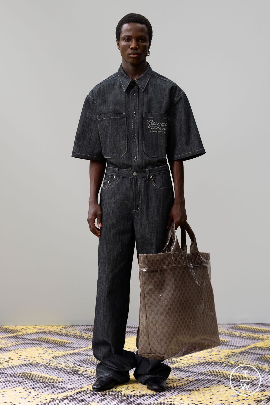 Fashion Week Milan Spring/Summer 2024 look 12 from the Gucci collection menswear