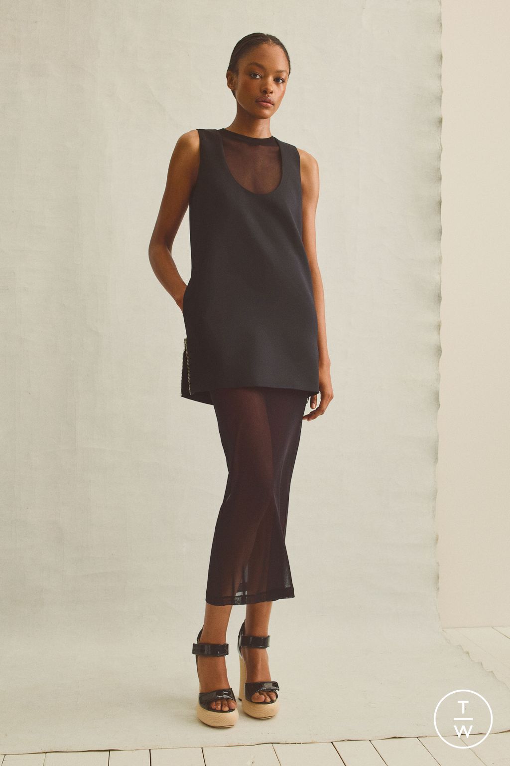 Fashion Week New York Pre-Fall 2023 look 8 de la collection Brandon Maxwell womenswear