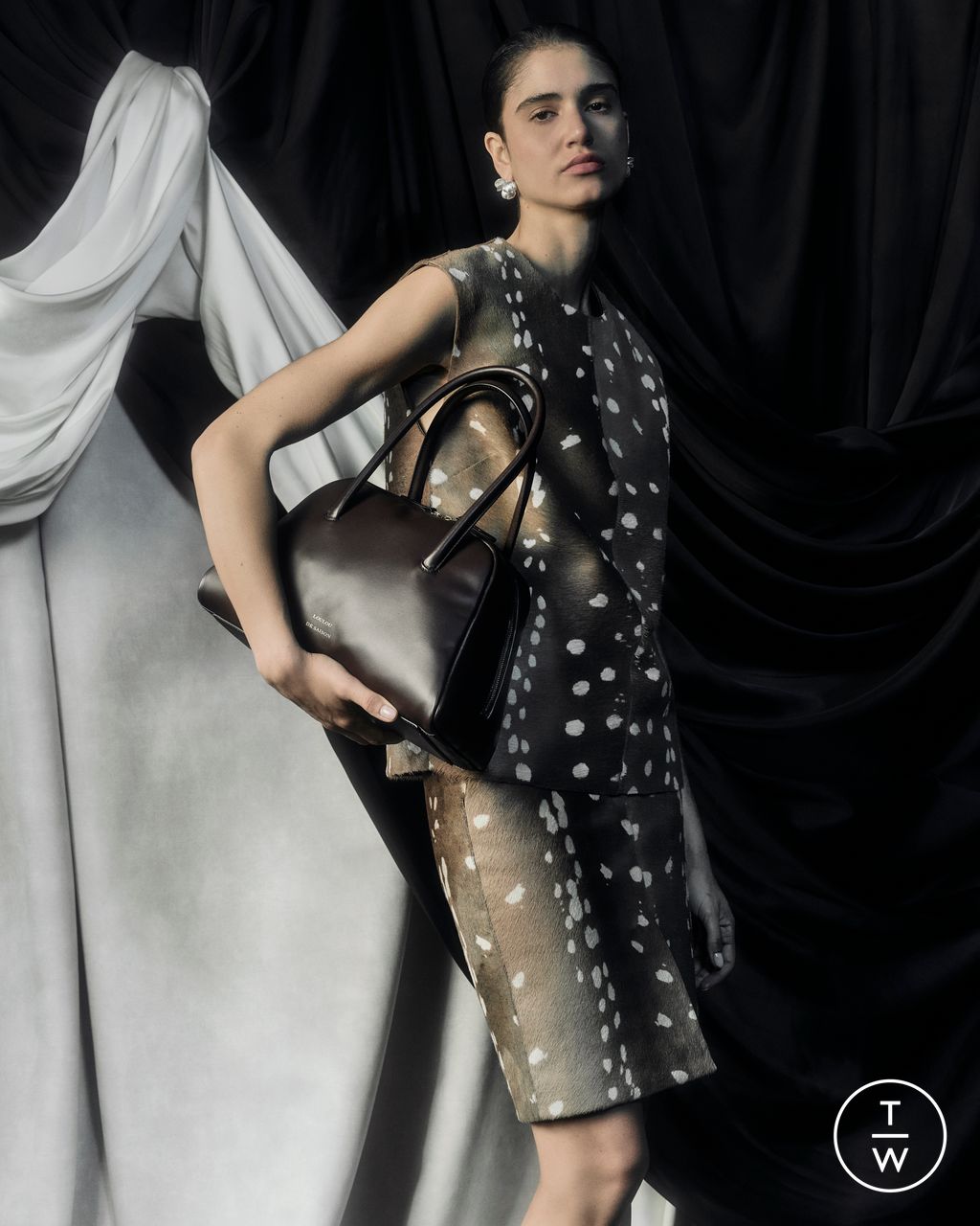 Fashion Week Paris Fall/Winter 2026 look 9 from the Loulou de Saison collection womenswear