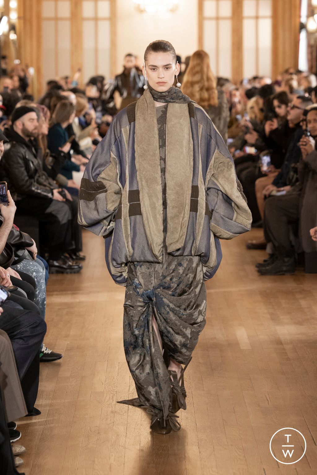 Fashion Week Paris Fall/Winter 2026 look 8 from the Uma Wang collection 女装