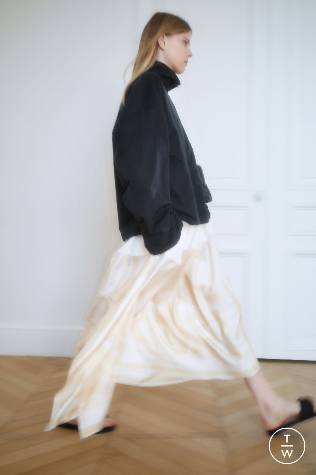 Fashion Week Paris Resort 2026 look 8 from the Carven collection womenswear