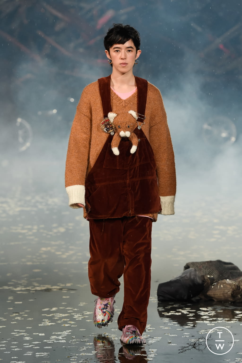 Fashion Week Paris Fall/Winter 2021 look 8 from the Doublet collection menswear