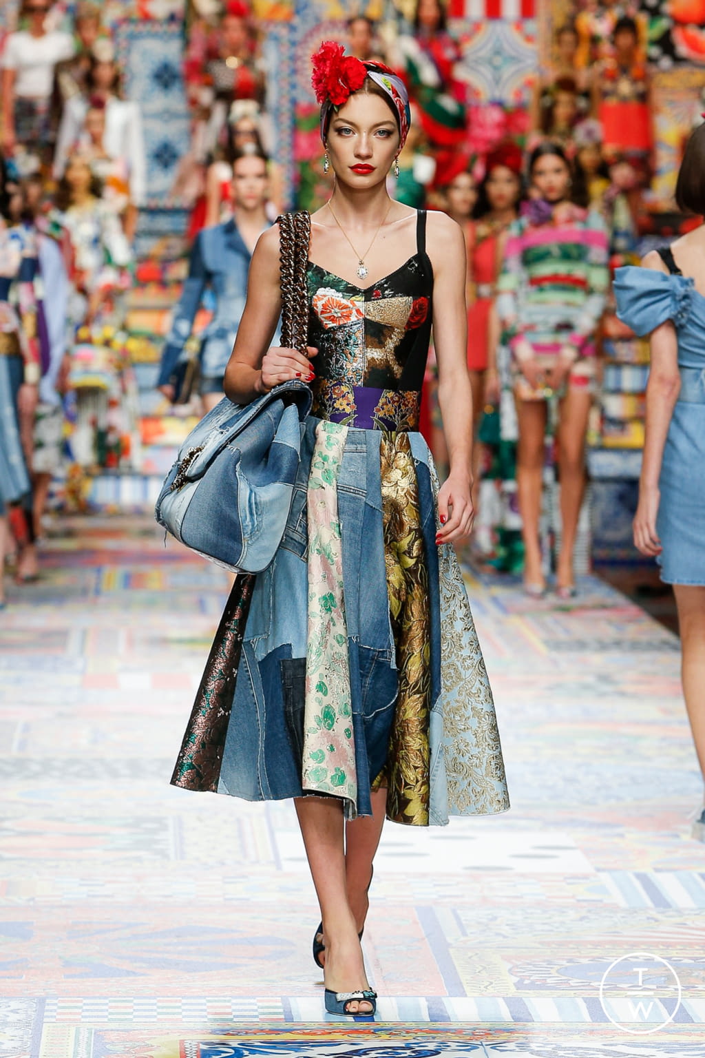 Fashion Week Milan Spring/Summer 2021 look 80 from the Dolce & Gabbana collection womenswear