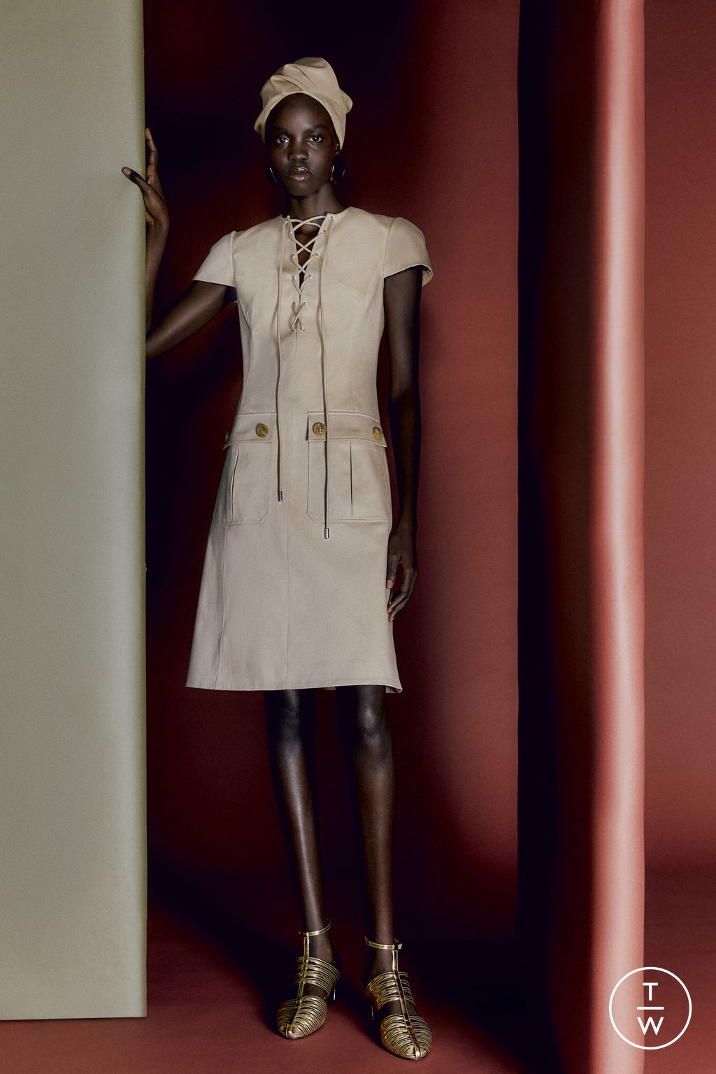 Fashion Week London Pre-Fall 2026 look 8 from the Huishan Zhang collection 女装