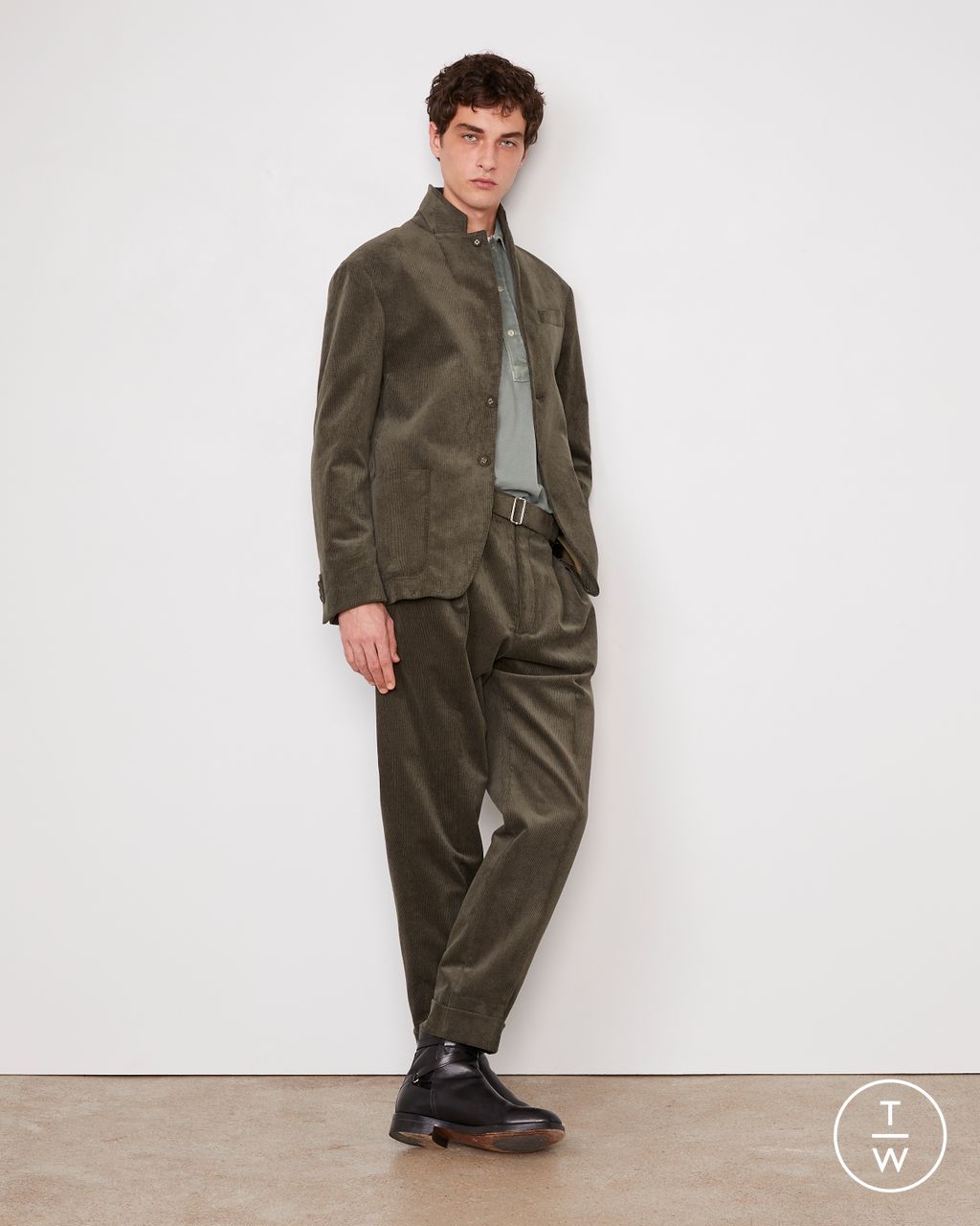 Fashion Week Paris Pre-Fall 2026 look 9 from the Officine Générale collection menswear