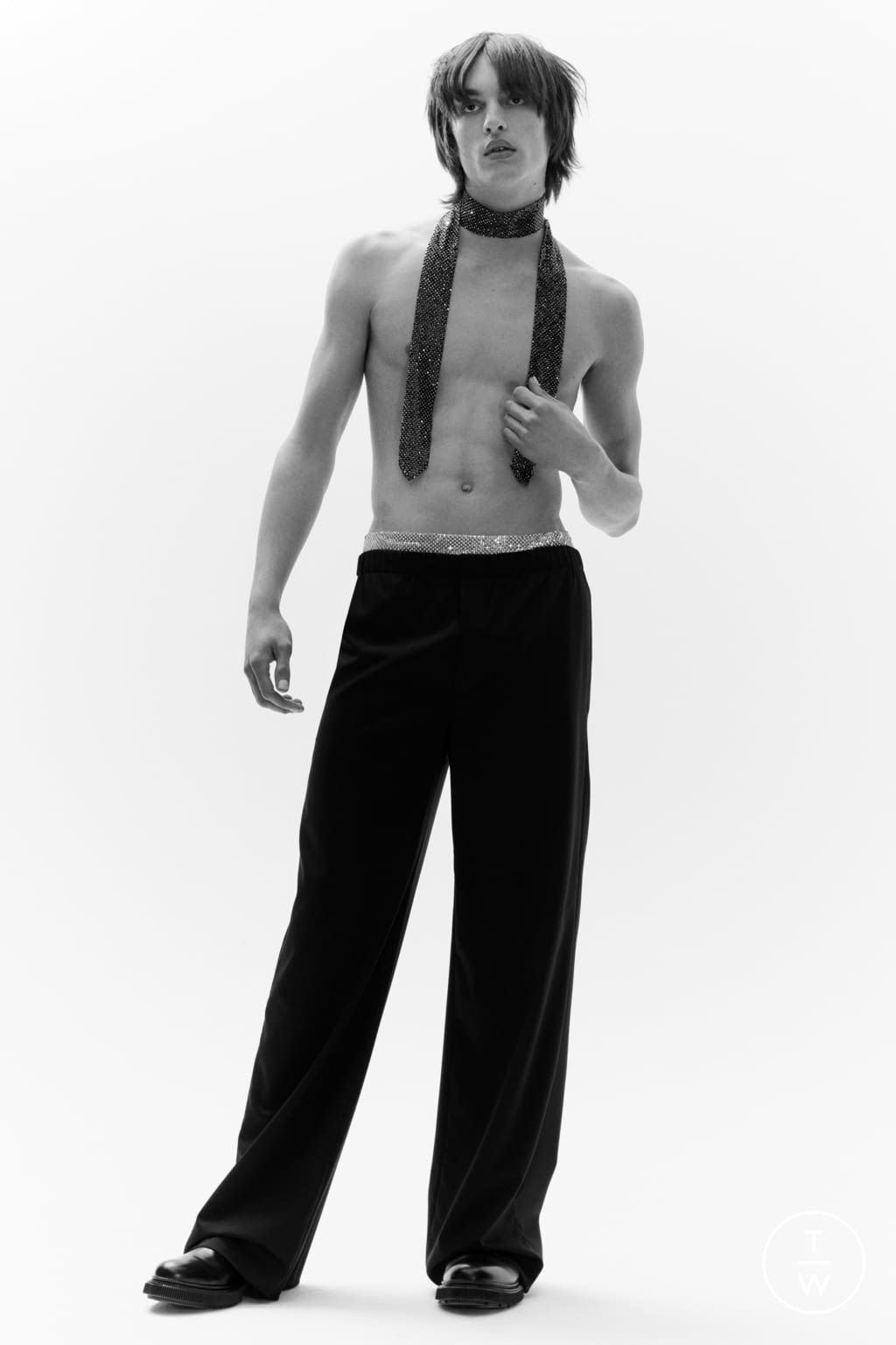 Fashion Week Paris Fall/Winter 2021 look 9 de la collection Ludovic de Saint Sernin menswear