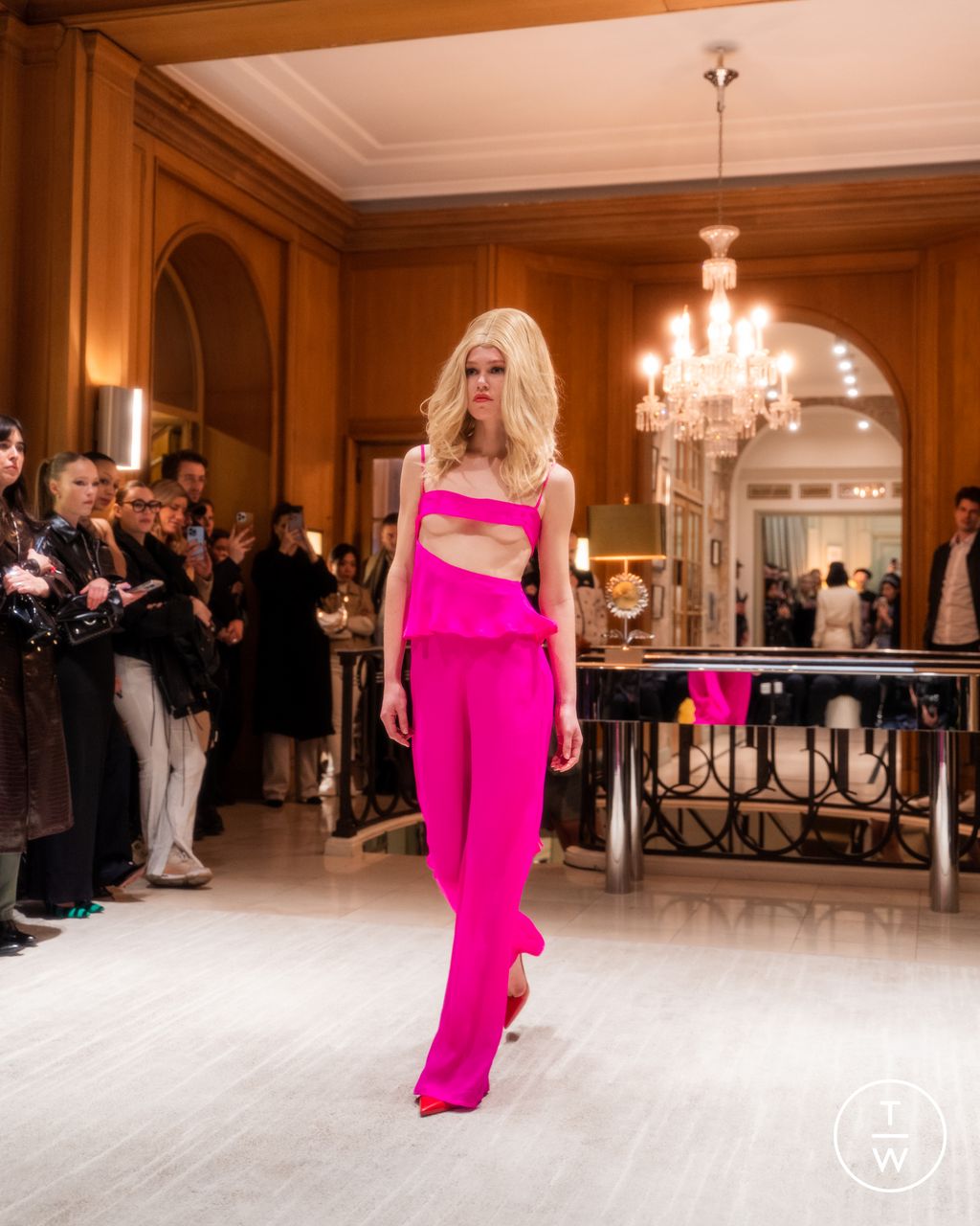 Fashion Week Paris Fall/Winter 2023 look 9 from the Theunissen collection womenswear