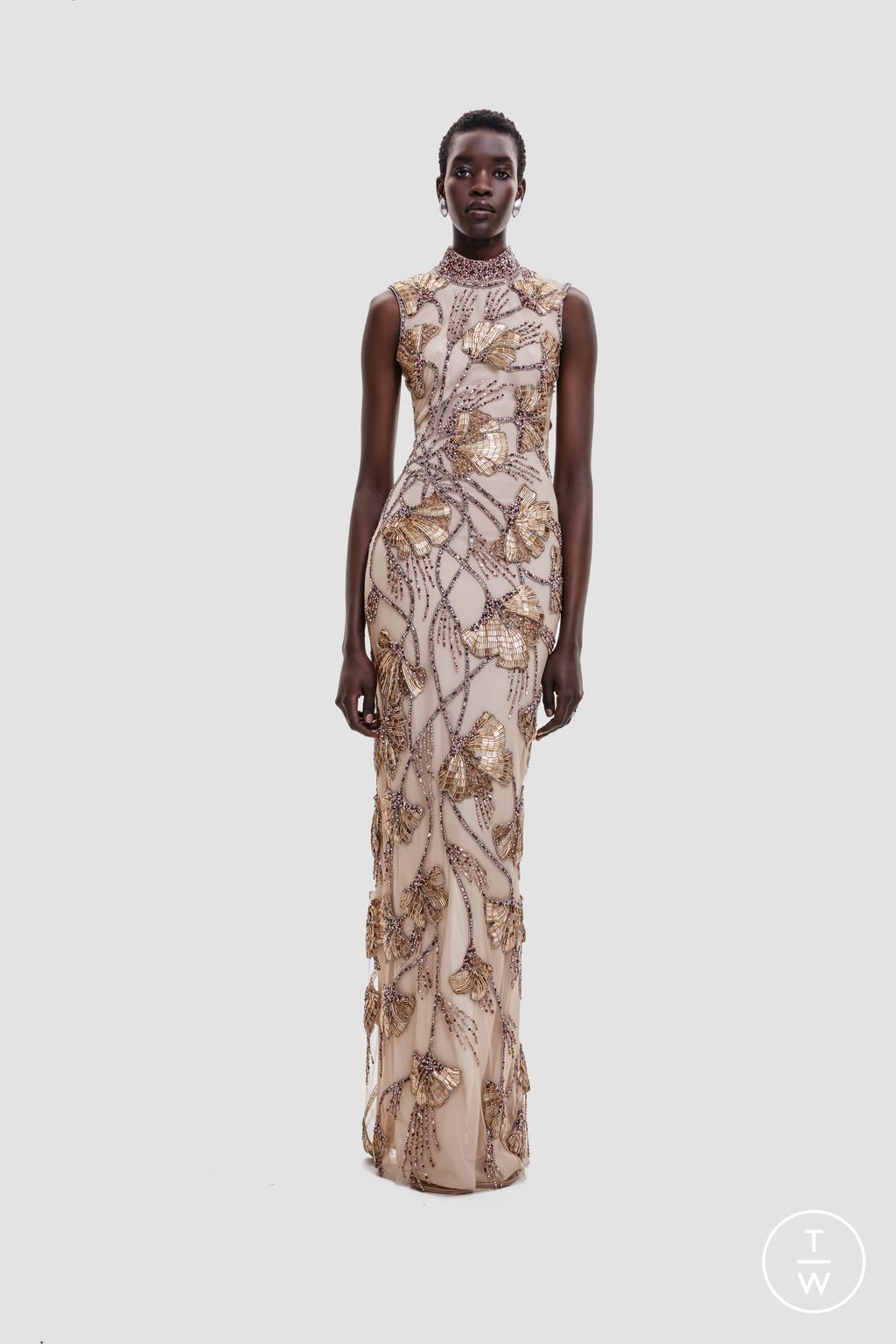 Fashion Week New York Pre-Fall 2024 look 9 from the Naeem Khan collection womenswear