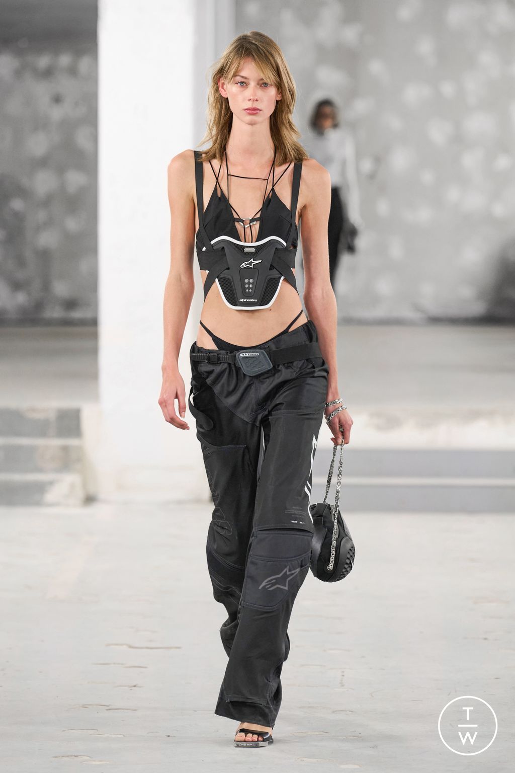 Fashion Week Paris Spring/Summer 2023 look 9 from the Heliot Emil collection 女装