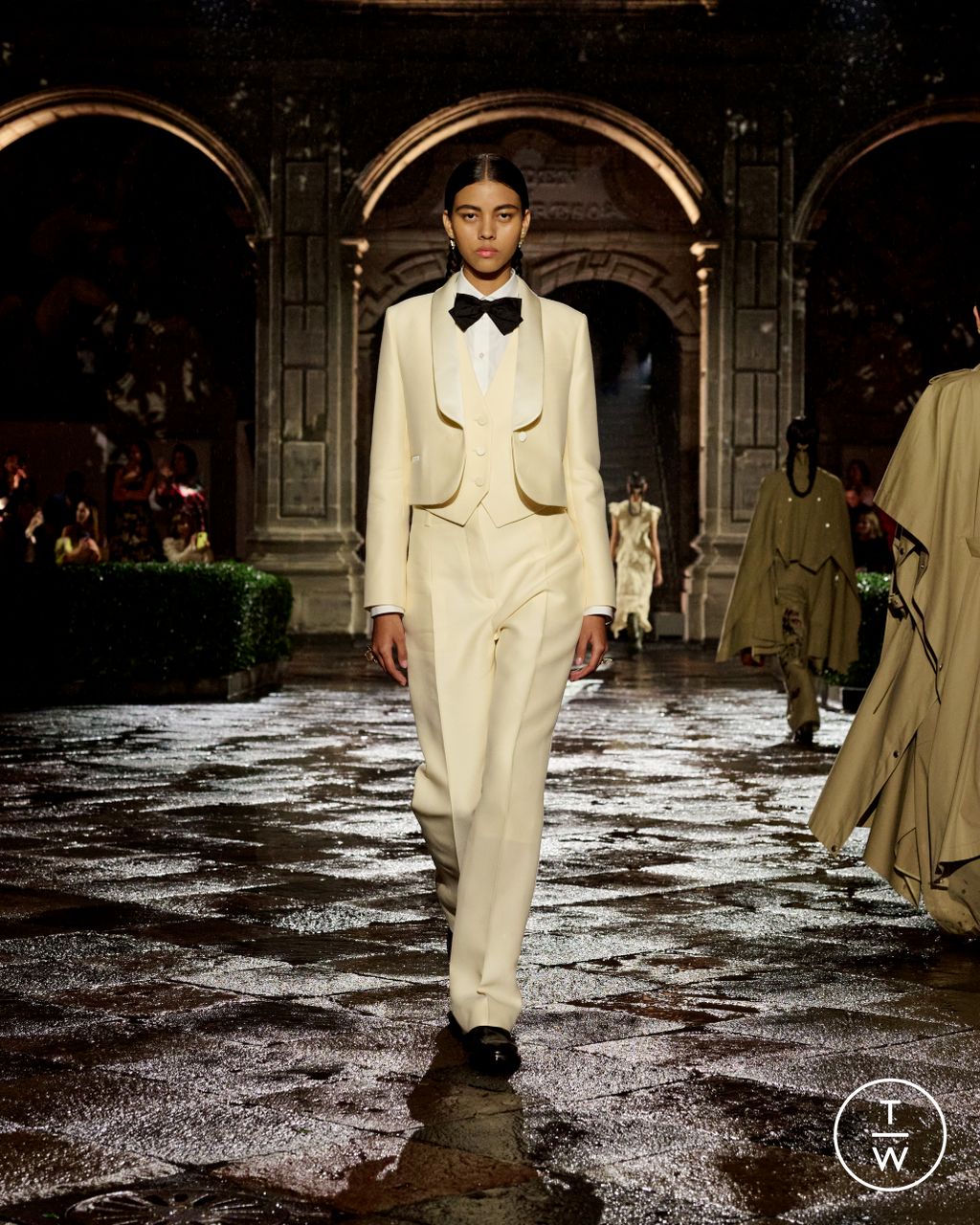 Fashion Week Paris Resort 2024 look 91 de la collection Christian Dior womenswear
