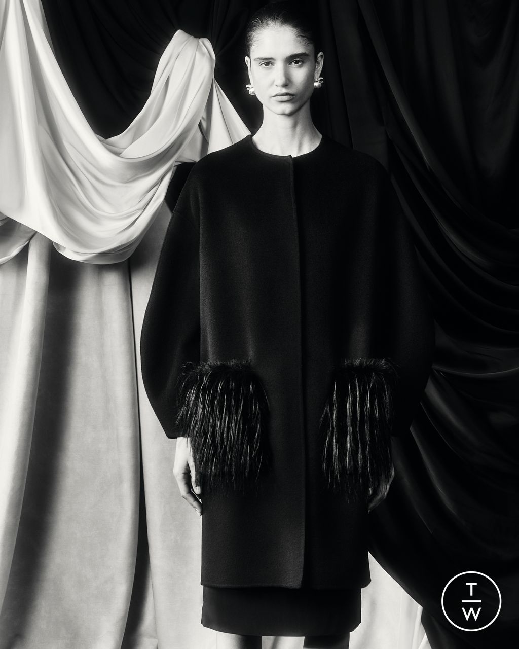 Fashion Week Paris Fall/Winter 2026 look 11 from the Loulou de Saison collection womenswear