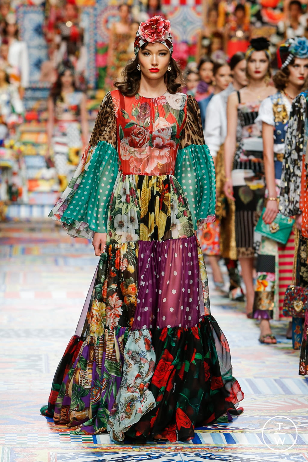 Fashion Week Milan Spring/Summer 2021 look 93 from the Dolce & Gabbana collection 女装
